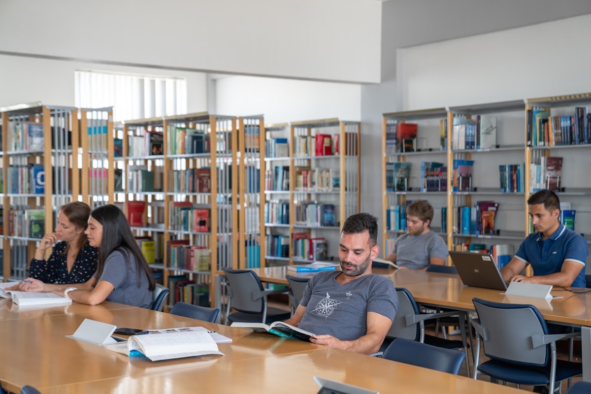 Escola Náutica Infante D. Henrique photo 9