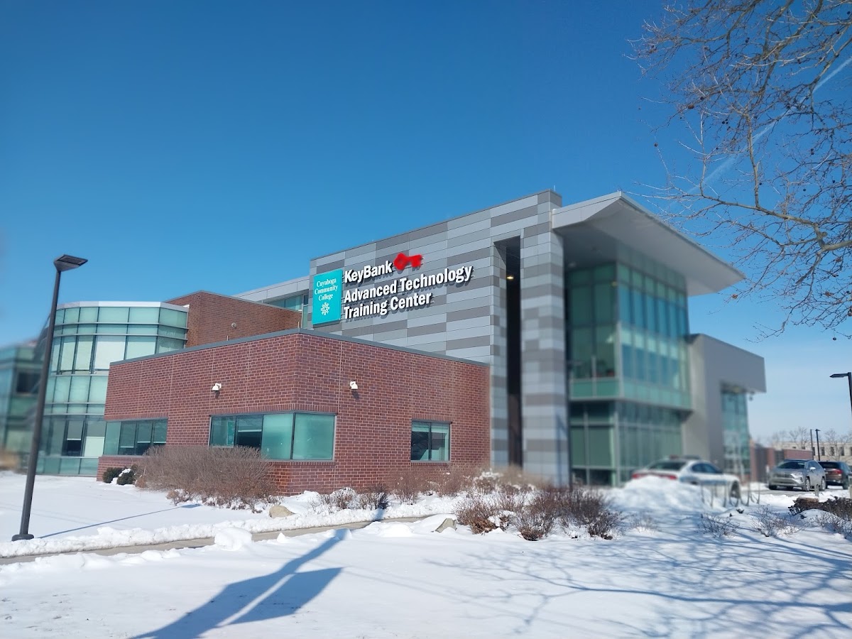 Technical Institute 3239 photo 3