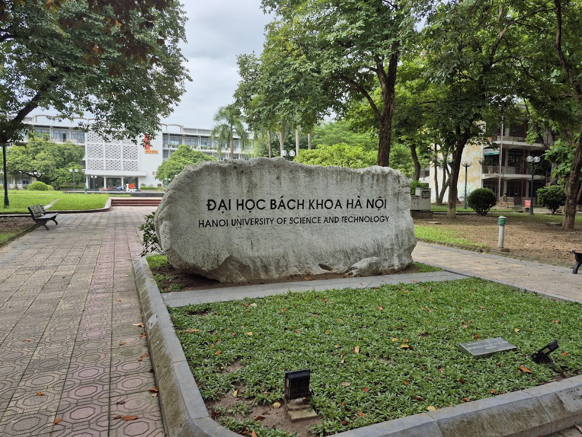 Hanoi University of Science and Technology photo 8