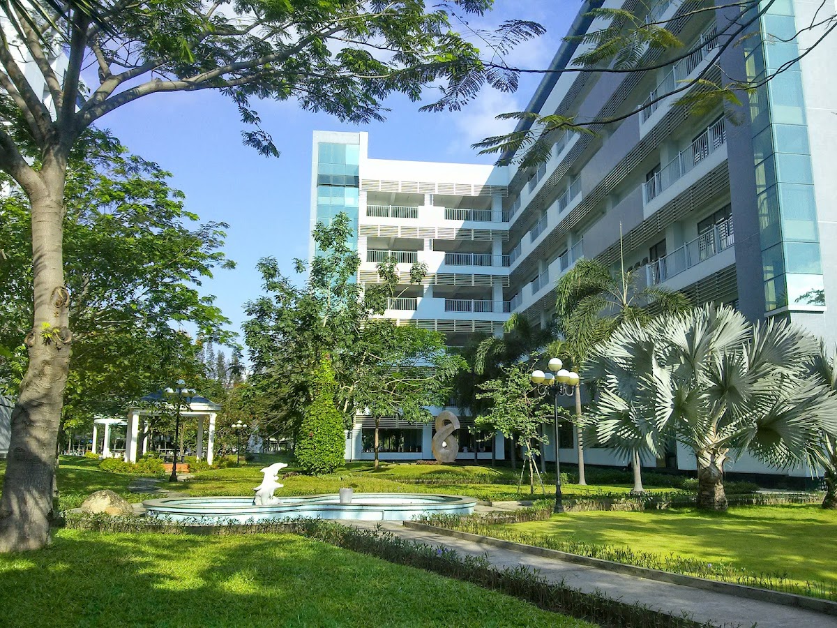 Ton Duc Thang University photo 6