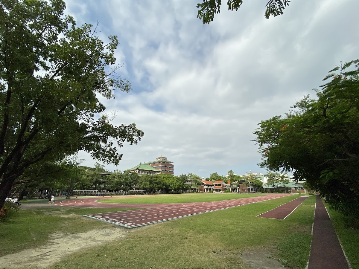 Wenzao Ursuline University of Languages photo 4