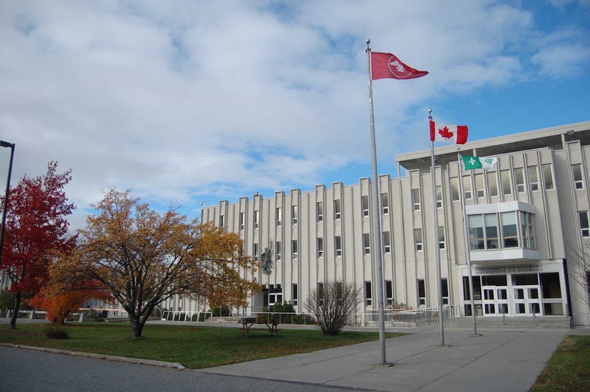 Université de Sudbury photo 2
