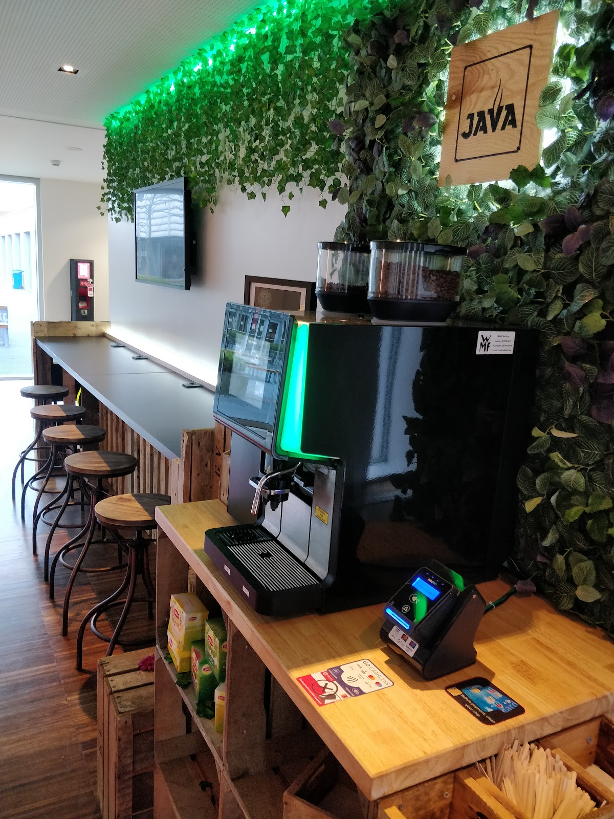 UC Leuven-Limburg photo 4