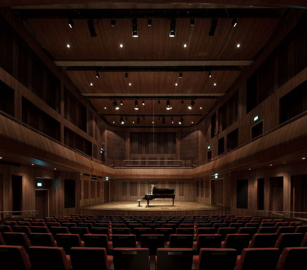 Irish College of Music Theatre photo 4