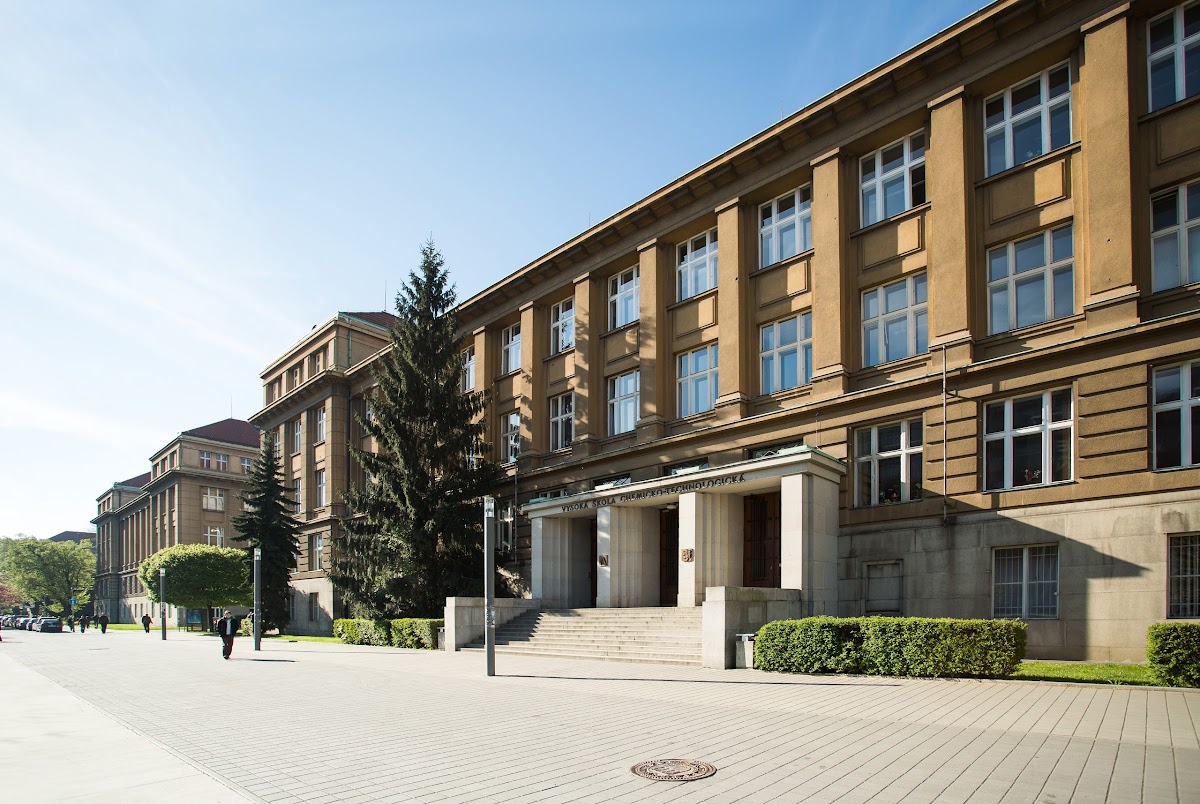 University of Chemistry and Technology, Prague photo 6