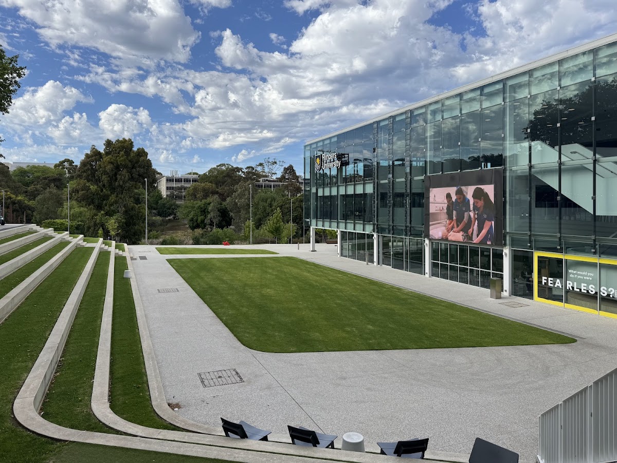 Flinders University photo 3