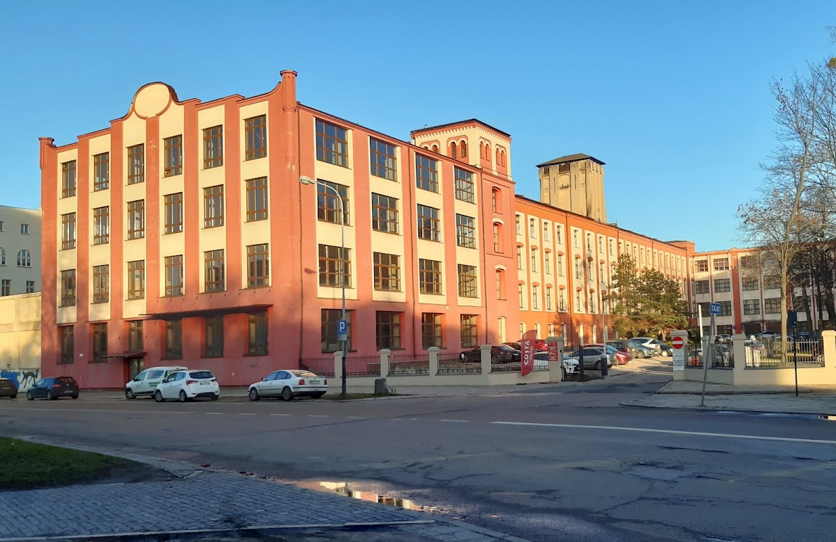 University of Humanities and Economics in Lodz photo 3