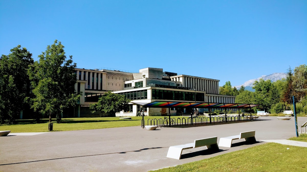 University of Grenoble Alpes photo 1