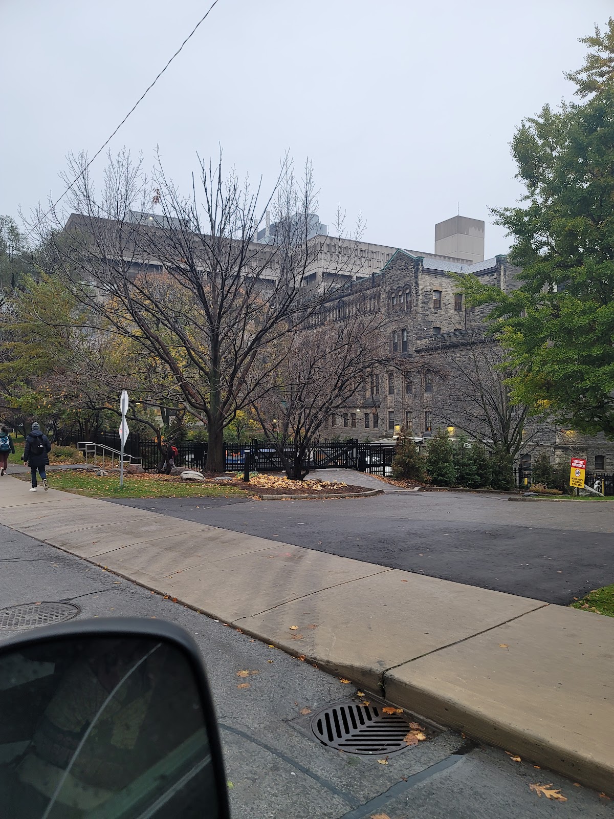 University of Toronto School of Public Policy and Governance photo 3