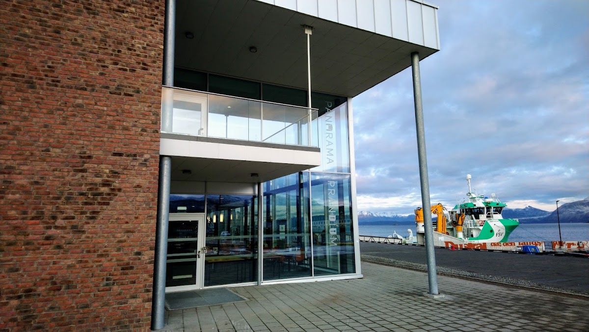 The Arctic University of Norway - Harstad photo 4