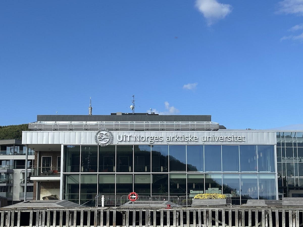 The Arctic University of Norway - Harstad photo 8