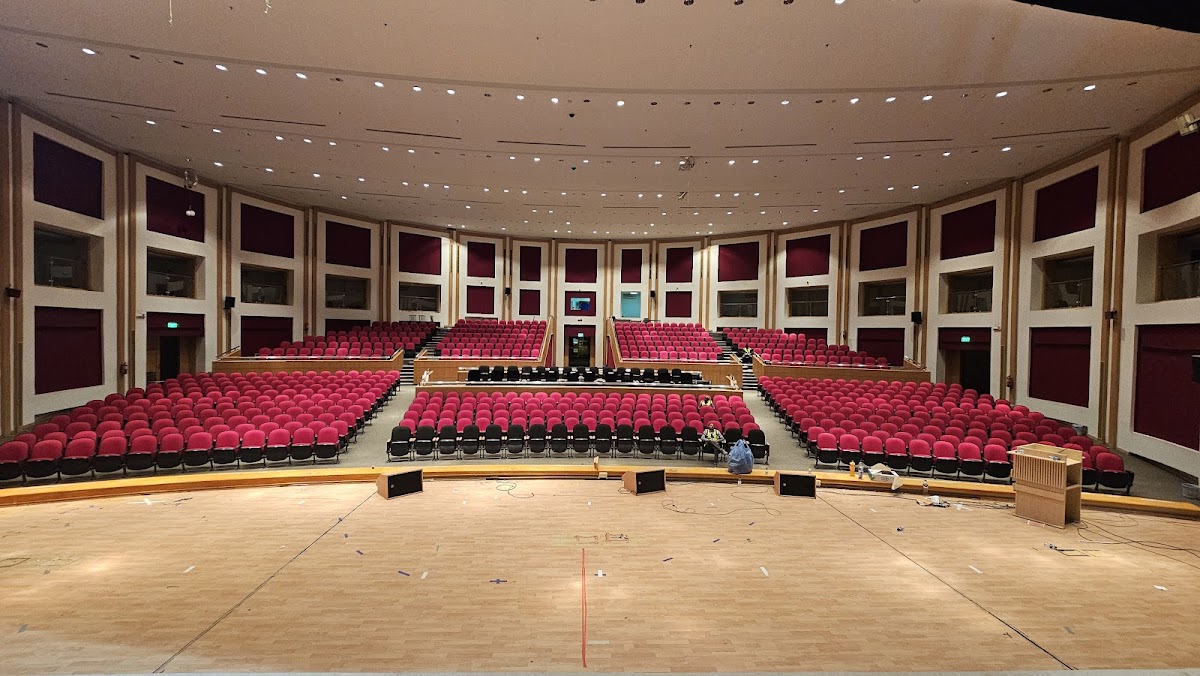 Al Yamamah University photo 1