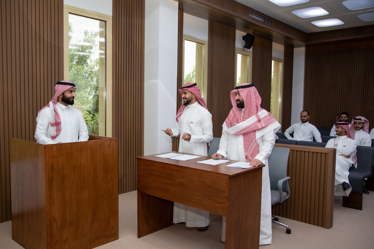 Al Yamamah University photo 5