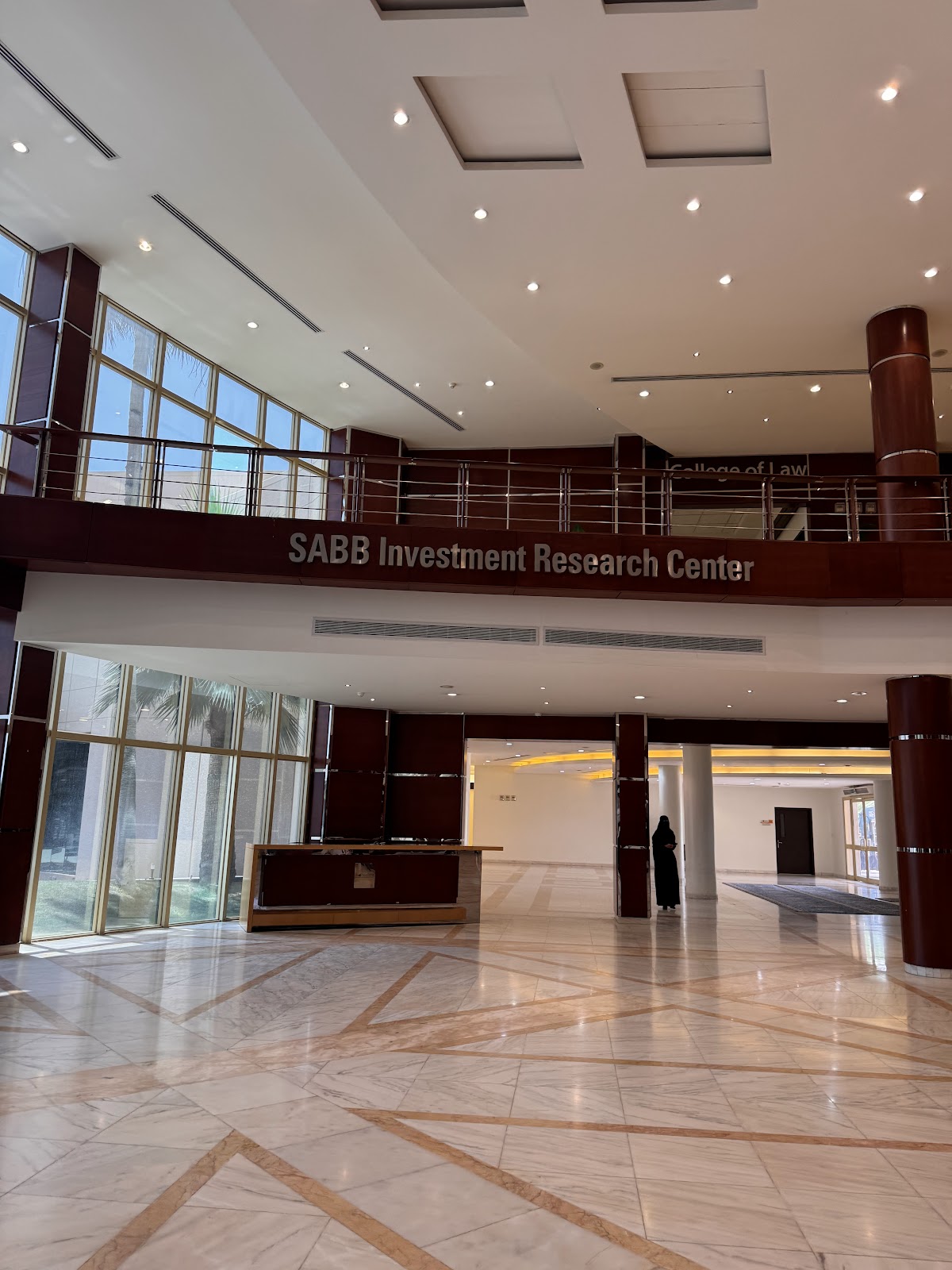 Al Yamamah University photo 7