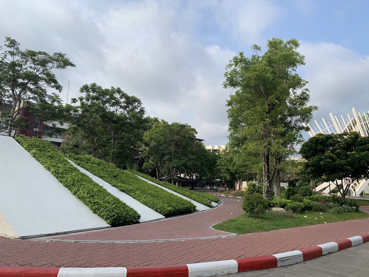 Rangsit University photo 8