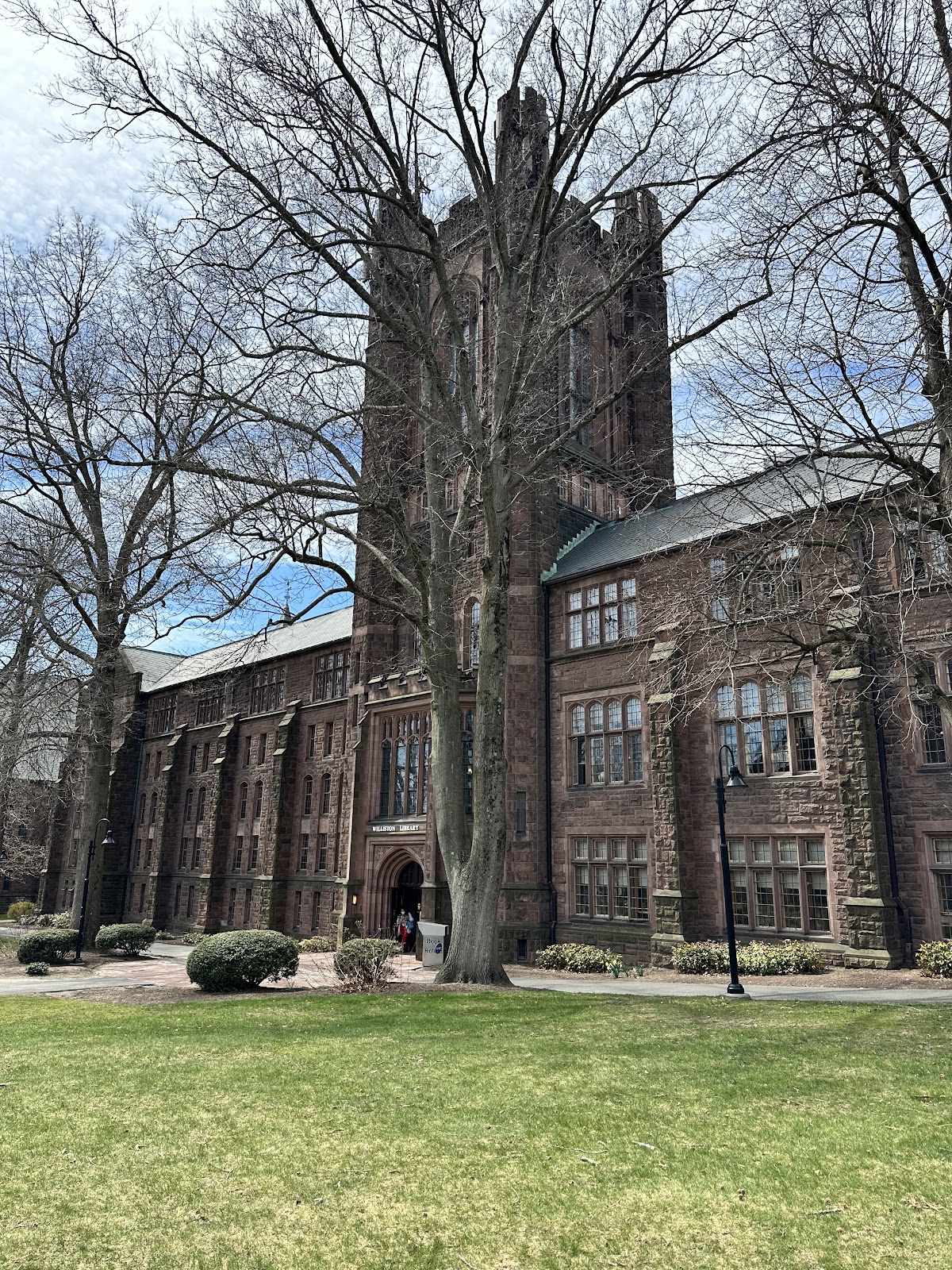 Mount Holyoke College photo 6