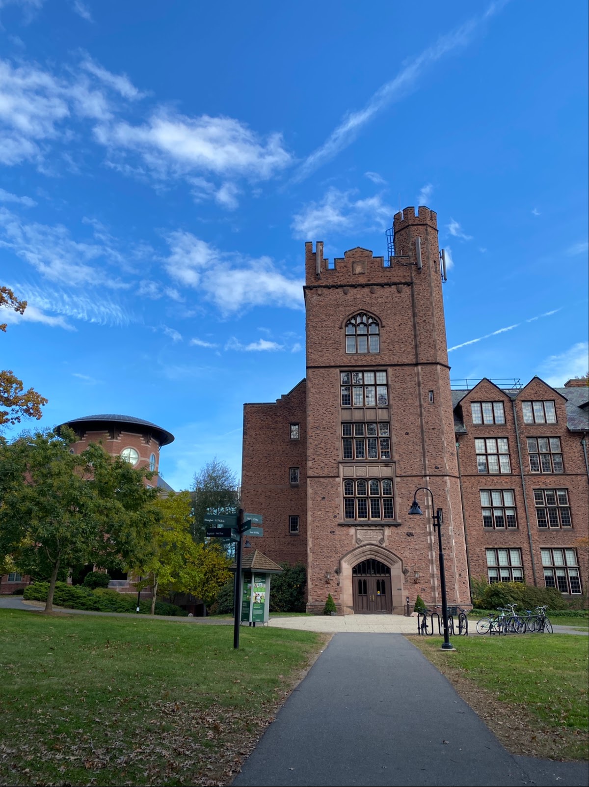 Mount Holyoke College photo 9