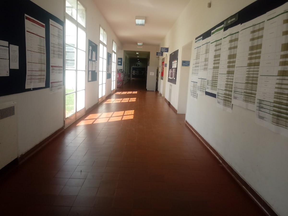 National University of Moreno photo 5