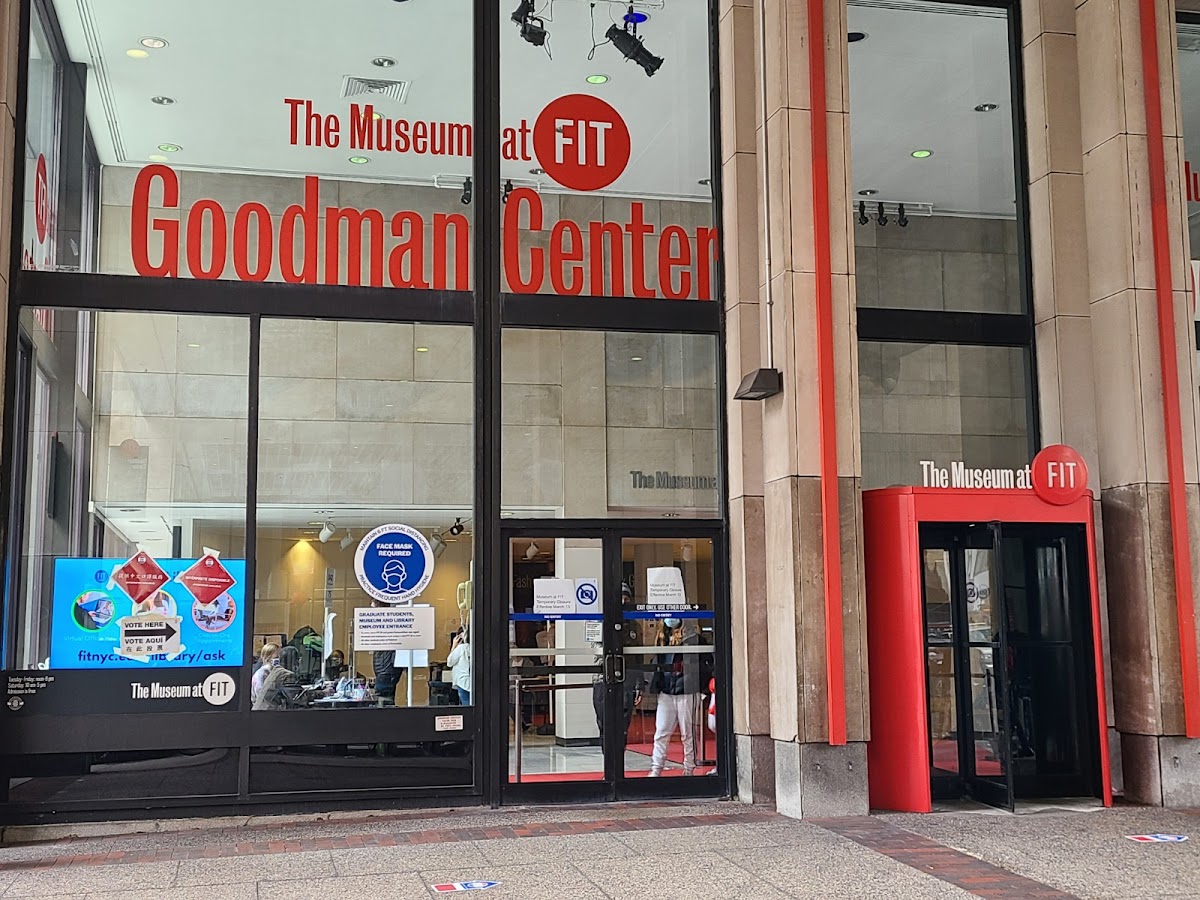 Fashion Institute photo 2