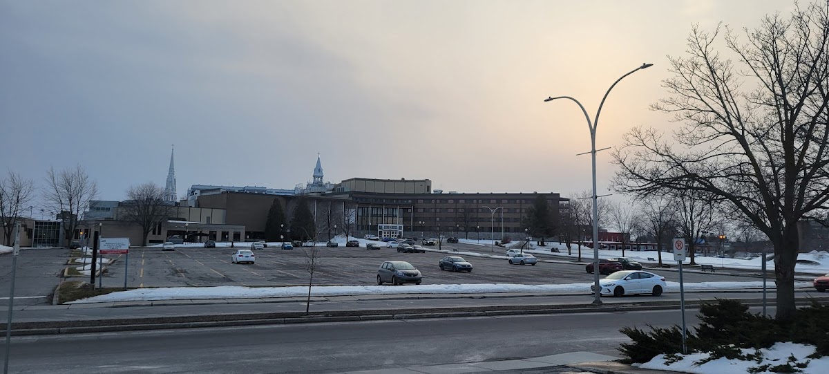 Collège Lionel-Groulx photo 1
