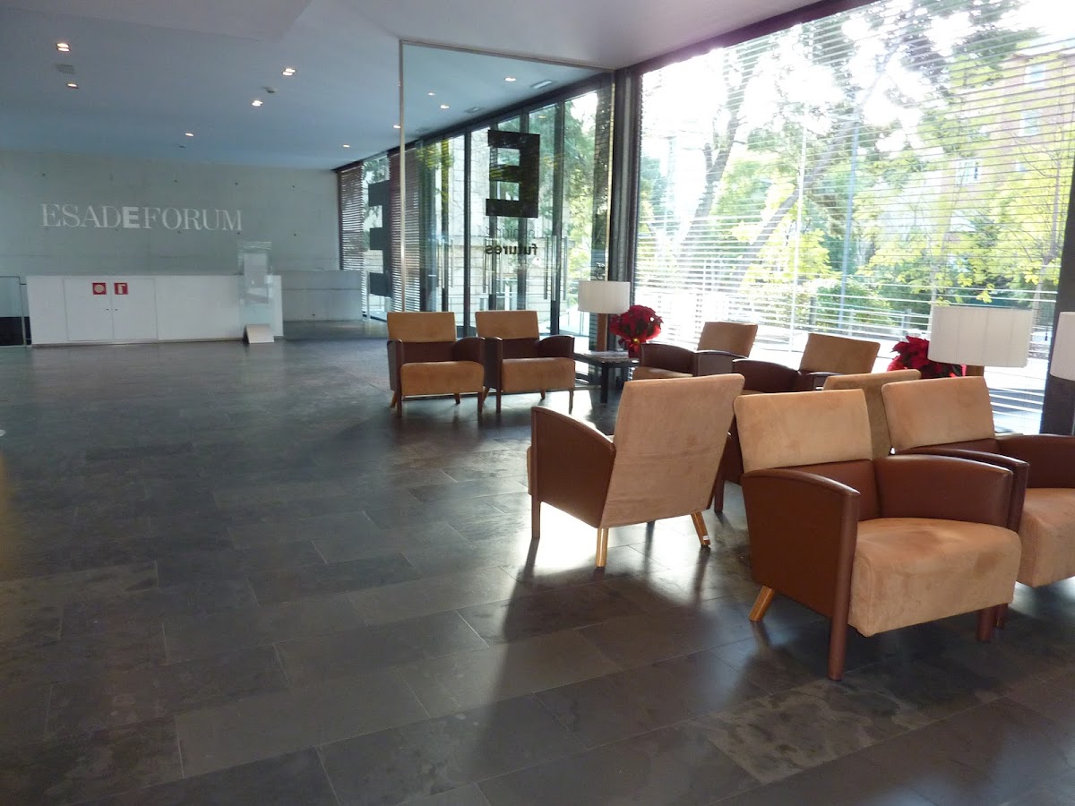 ESADE Business School photo 8