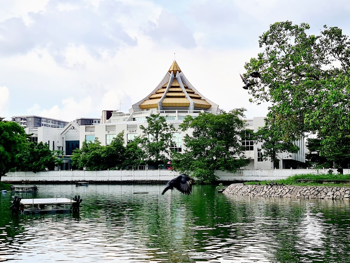 Phranakhon Rajabhat University photo 4