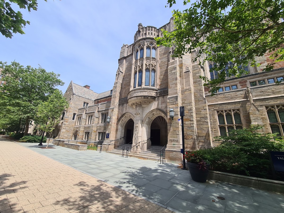 Yale University photo 3