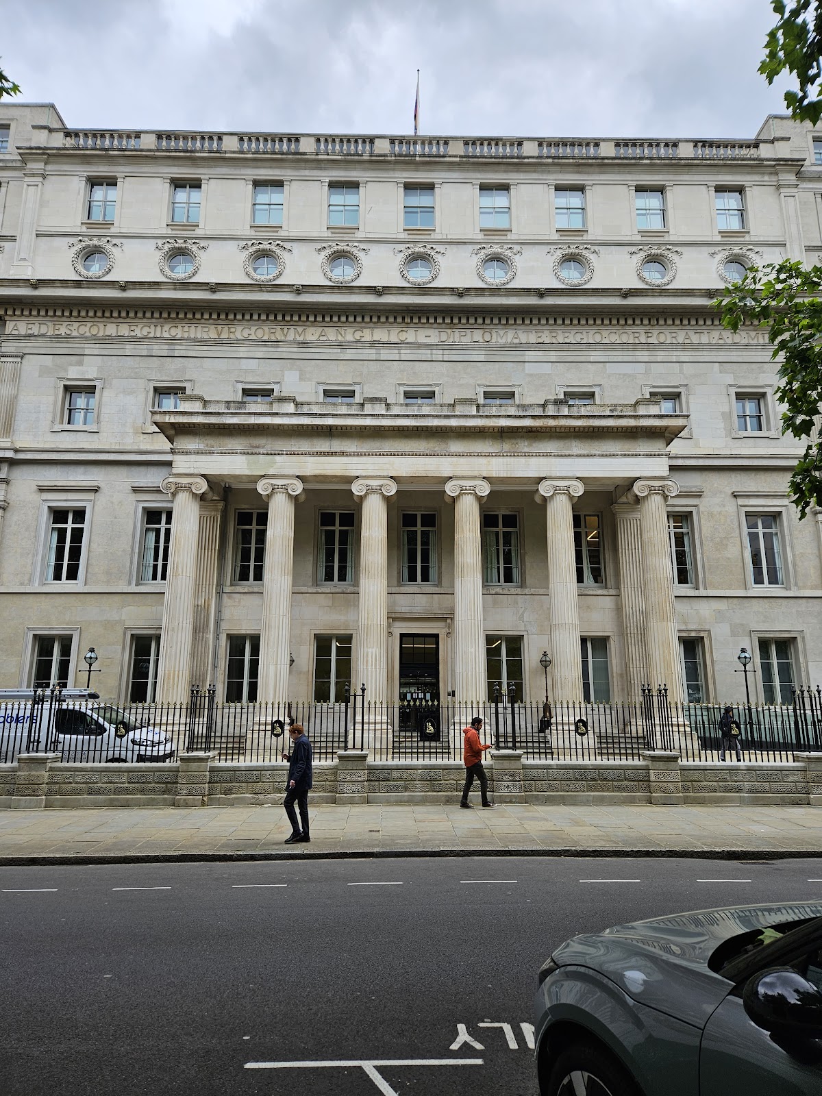 London School of Economics and Political Science photo 5