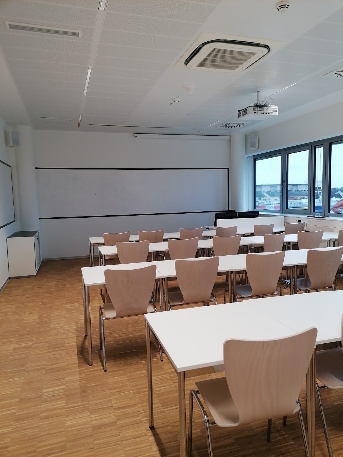 University of Applied Sciences Wiener Neustadt - Tulln photo 4