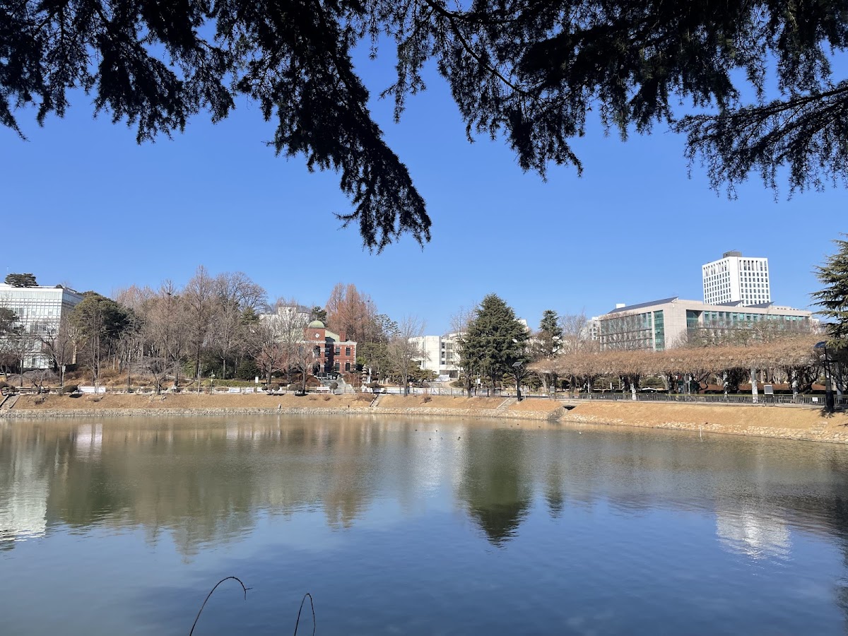 Konkuk University photo 4