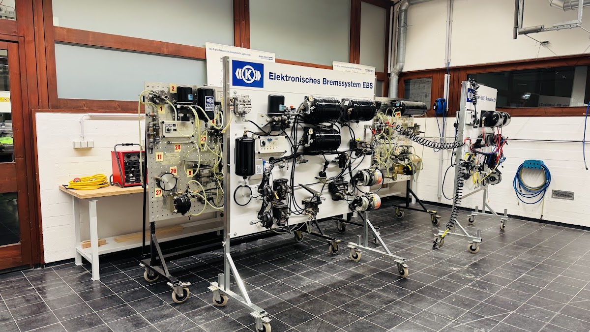 New Design University photo 2