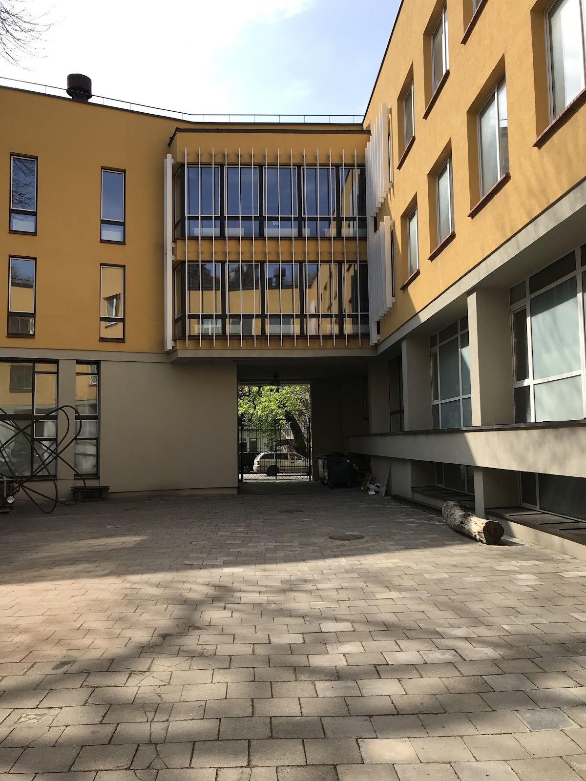 Academy of Art photo 9