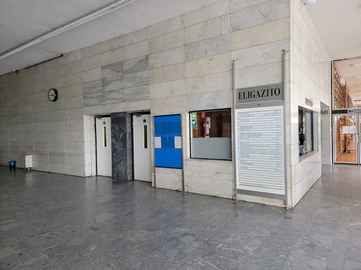 Edutus University photo 7