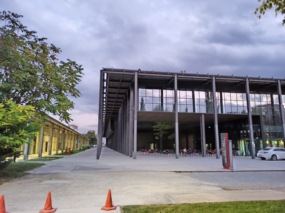 Abdullah Gül University photo 5