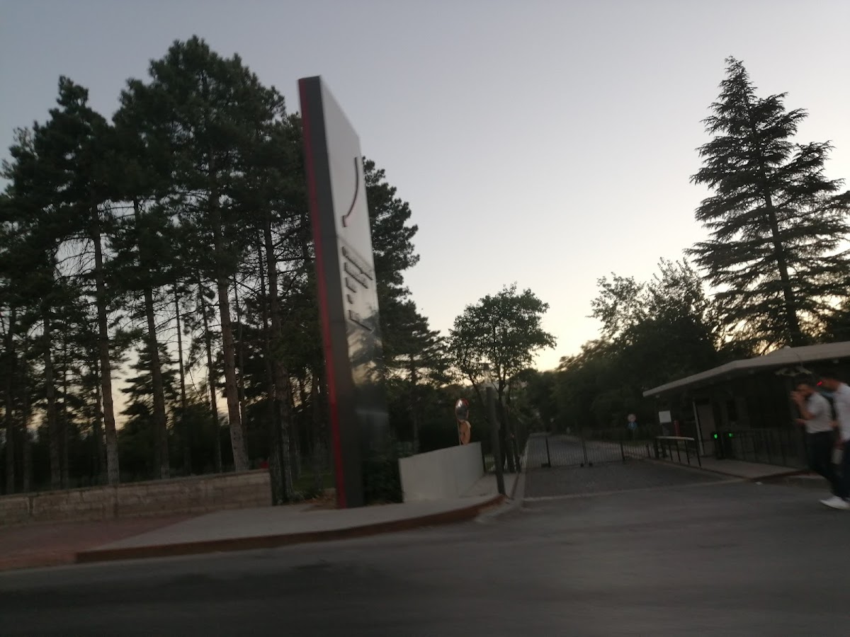 Abdullah Gül University photo 8