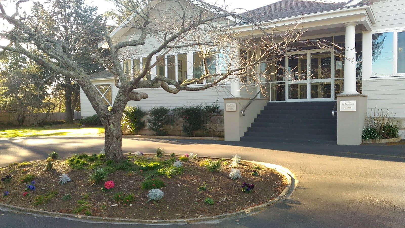 Blue Mountains International Hotel Management School