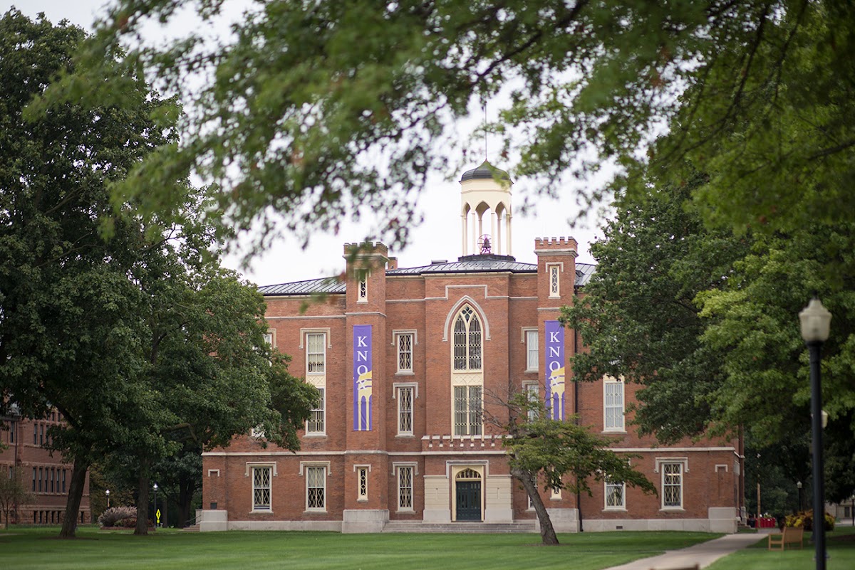 Knox College photo 3
