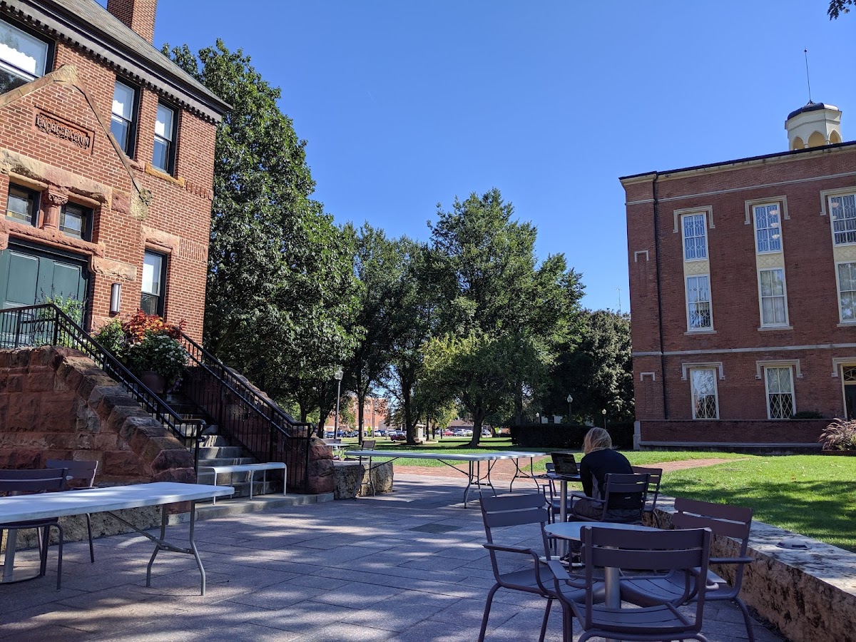 Knox College photo 4