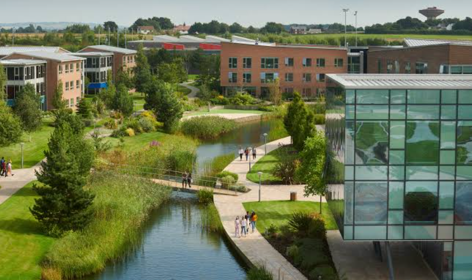 Edge Hill University photo 1