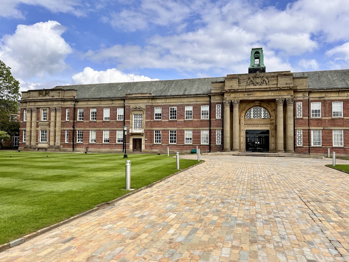 Edge Hill University photo 3