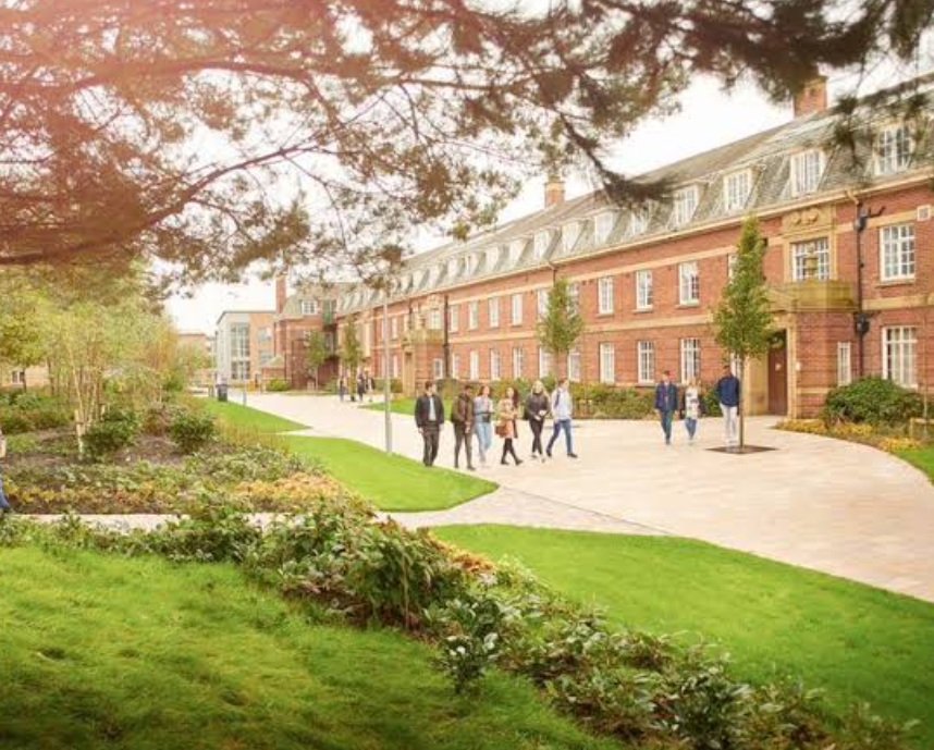 Edge Hill University photo 7