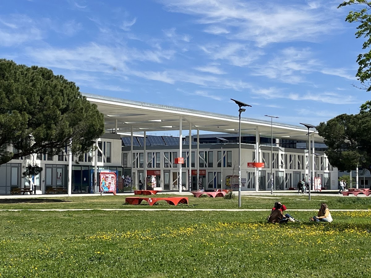 Université Toulouse - Jean Jaurès photo 2