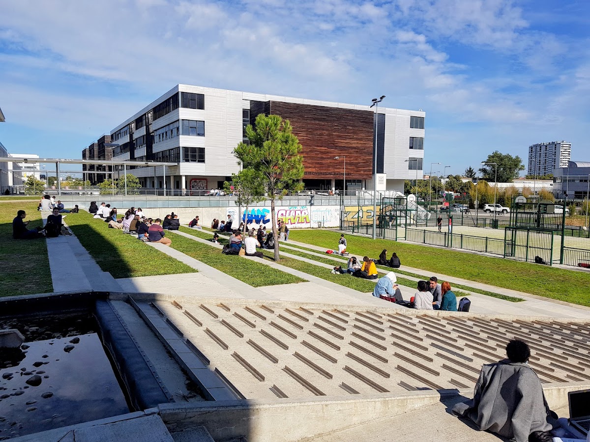 Université Toulouse - Jean Jaurès photo 4