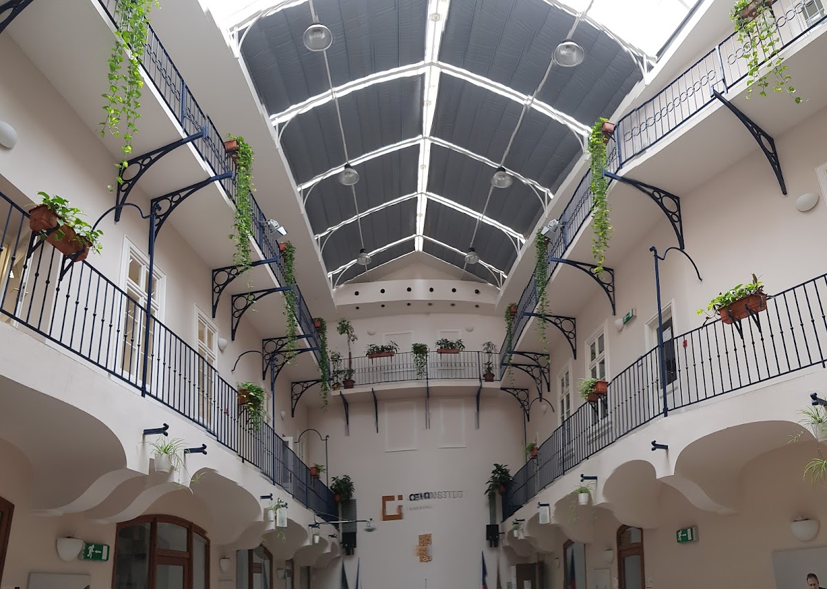 CEVRO Institute photo 2