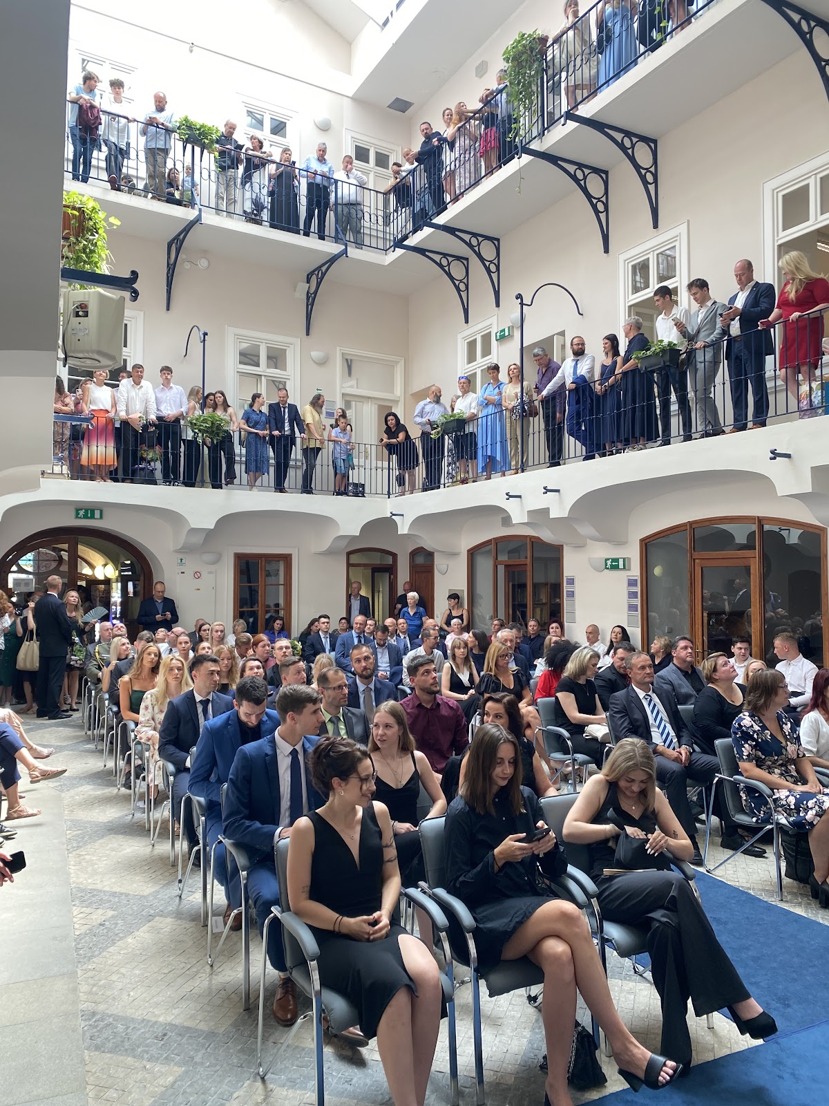 CEVRO Institute photo 4