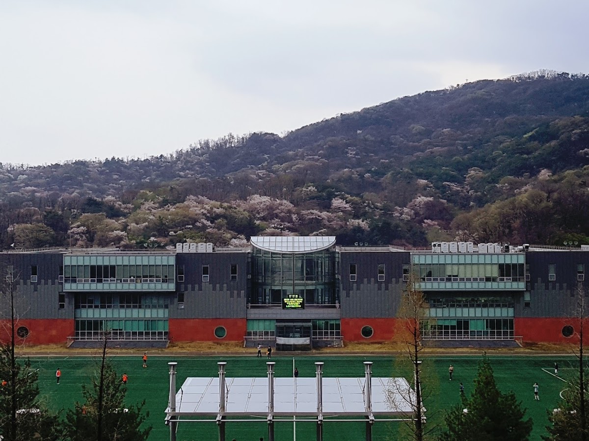 Kookmin University photo 2