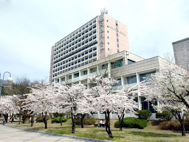 Kookmin University photo 9