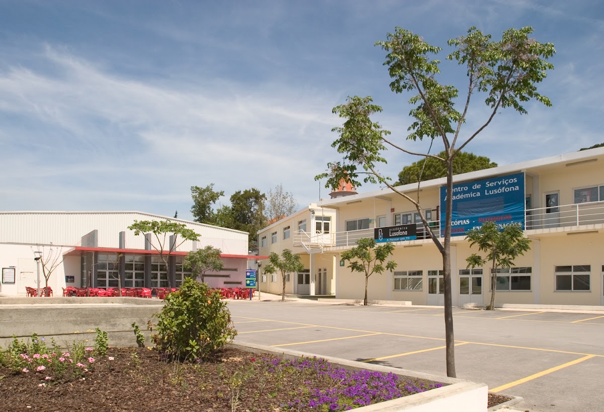 Lusófona University photo 3