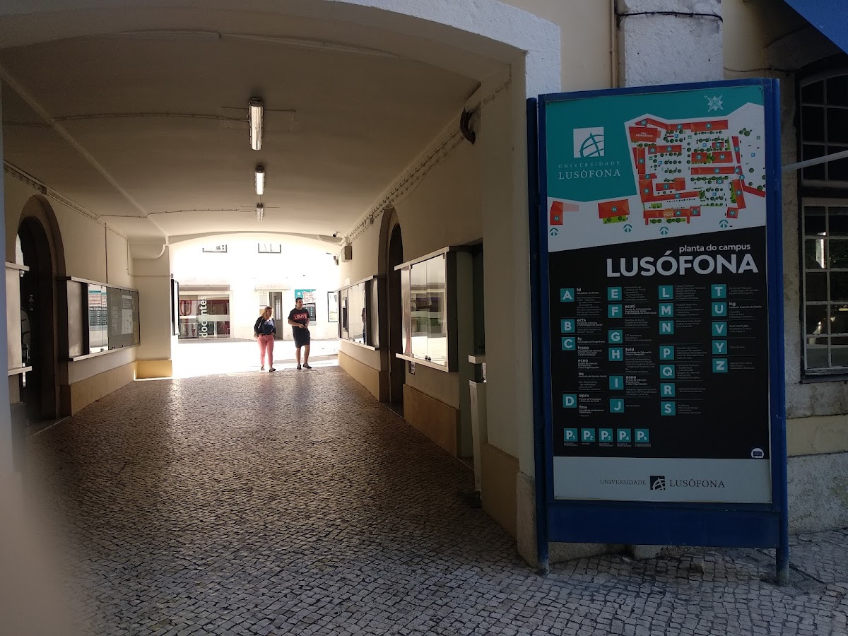 Lusófona University photo 8