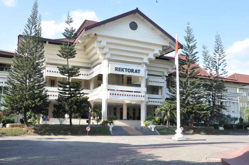 Universitas Negeri Yogyakarta photo 2